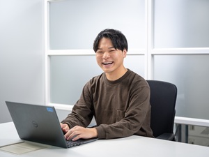 株式会社ベスタッフ ITエンジニア／未経験歓迎／残業月13H／賞与実績4.5月分