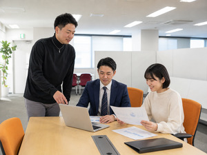 株式会社ウィズ・ワン システムエンジニア／未経験歓迎／教育体制充実／賞与年2回
