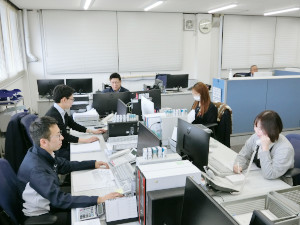 玉造株式会社 ルート営業／完全週休2日／土日祝休／年休125日／転勤なし