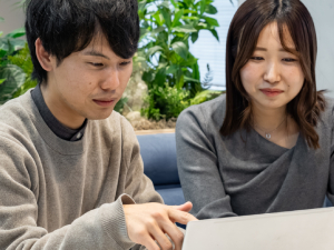 株式会社ＩＣ【スタンダード市場】 ITエンジニア／定着率96％／健康経営優良法人／土日祝休