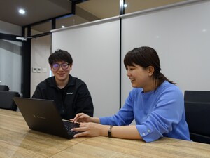 株式会社ピーエスアイ セキュリティエンジニア／年休126日／賞与4.3カ月／在宅有