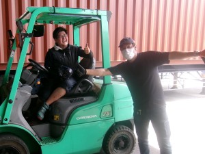 神興運輸株式会社 物流倉庫スタッフ／未経験歓迎／年休125日・土日祝／面接1回