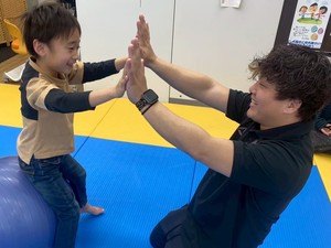 一般社団法人ふらっと 放課後デイサービス・児童指導スタッフ／実務未経験歓迎