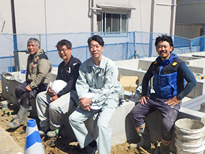 株式会社 柏原工業 （1）建築設備工事スタッフ（配管工）／未経験可（2）施工管理