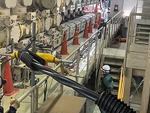 下江電気工事株式会社 地中電気ケーブルの施工スタッフ／残業月10H／資格取得支援