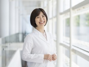 エルガーホールディングス合同会社 自社プロテインの商品開発／月給30万円以上／原則残業禁止