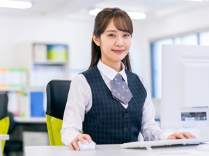株式会社いなば園 食品メーカーの経理・総務事務／年休120日／転勤無／定時退社