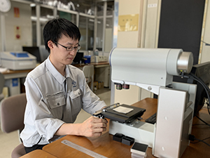 日本グラスファイバー工業株式会社 海外拠点の品質保証職／語学力不問／赴任時の住居費用全額負担