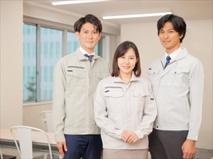 株式会社サルーテ ルート営業兼現場管理／長期休暇／賞与年2回／1日実働7時間