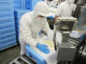 フレンズパン協業組合 給食用ご飯の製造スタッフ／未経験歓迎／残業月10時間以下