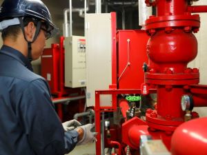 株式会社日本テクニカルサポート 消防設備の保守・点検スタッフ／残業月20時間程度／賞与年3回