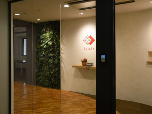 株式会社ラクシス エンタメ企業の総合職（営業・事務）／未経験歓迎／年休125日