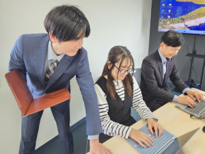 株式会社高度技術研究所 営業事務・保安事務／残業無＆完全週休2日（土日）／女性活躍中