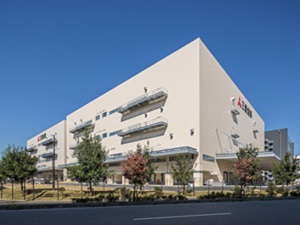 ＤＰネットワーク株式会社(グループ会社：三菱倉庫株式会社) 医薬品専門の運送会社の監視センター業務／土日休み／未経験歓迎