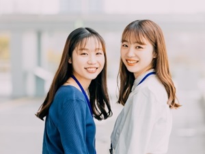 株式会社ジャックス【プライム市場】 未経験OKの事務職／賞与5.5カ月／残業10h／年休120日