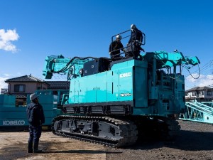 サカモト産業株式会社 整備士・塗装／未経験歓迎／年休126日／月給32万円可