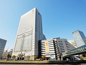 横浜東口クリニック 人間ドック・健康診断施設の一般事務／男女活躍中！