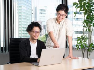 株式会社ＬｉｂｅｒｔｙＷｏｒｔｈ インフラエンジニア／WEB面接／残業少なめ／年間休日120日