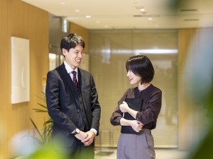 キャリアリンク株式会社【プライム市場】 首都圏募集／官公庁・自治体で働く事務スタッフ管理／未経験歓迎
