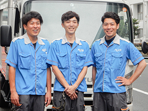 ネオス株式会社(伊藤園グループ) ルート配送ドライバー／年休120日／準中型免許取得支援あり