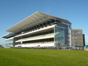 東亜鉄工建設株式会社 施工管理／直行直帰可／賞与実績4カ月／5日以上の連続休暇あり