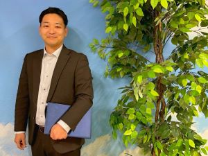 株式会社ホームインプルーブメントひろせ(『コーナン商事』のグループ企業) 経理・人事労務の同時募集／30・40代活躍中／月給25万円～