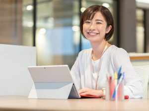 株式会社ライフケア(ライフケアグループ) 総務事務／未経験歓迎／月給24万円～／残業月10ｈ／産育休有