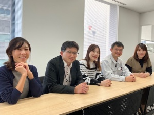 共同産業株式会社 未経験歓迎／業務管理／年休120日／月給25万円以上／残業少