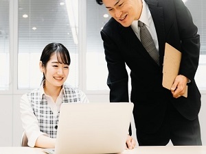 アロン・トレーディング株式会社 事務職／経験ゼロからスタートOK／秋葉原駅徒歩1分／学歴不問