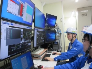 旭有機材株式会社【プライム市場】(旭化成グループ) 半導体材料の製造オペレーター／土日休み／昨年賞与実績6カ月分