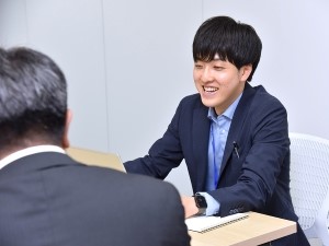 日本ロジテム株式会社【スタンダード市場】 総合職（経理・教育研修・法人営業）未経験歓迎／手当・研修充実