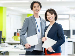 日本ケアワーカー協同組合 実習生の受入れスタッフ（事務・監理）／未経験歓迎／土日祝休