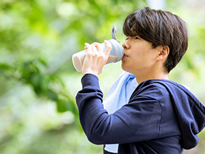 磐田化学工業株式会社 食品製造スタッフ／未経験歓迎／土日祝休／賞与実績4.8カ月分