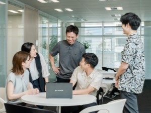 沖縄セルラー電話株式会社【スタンダード市場】 法人様向け直販営業／年休123日／土日祝休み／沖縄に貢献