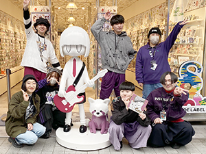 株式会社Ｂ‐ＳＩＤＥＬＡＢＥＬ（ビーサイドレーベル） 店舗スタッフ（ステッカー専門店）／ポップアート好き大歓迎！