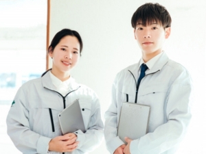 チヨダセラ株式会社 ラインオペレーター／月給24~35万円&賞与／年休120日