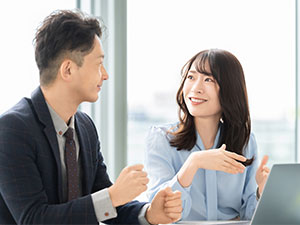 株式会社パソナ日本総務部(パソナグループ) 既存顧客メインの法人営業／年休129日／残業月15h以下