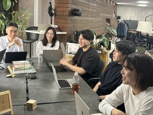 株式会社5 Webマーケコンサル／月給30万円以上／研修充実／昇給年4回