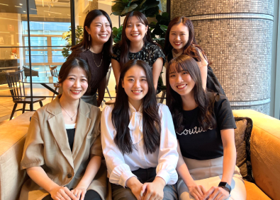 Ｒｅｑｒｅｅ株式会社 仲間と楽しく成長！オフィスの受付・運営・企画・WEB制作