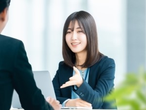 株式会社埼玉りそな銀行(りそなグループ) 金融リテール営業／土日祝休・年休122日／産育休取得実績あり