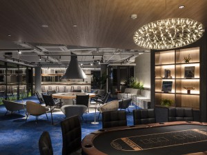 株式会社Ｌ＆Ｂ 総務・経理／完全週休2日制／土日祝休／残業月10h未満