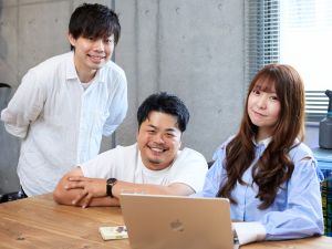 株式会社salq(Qホールディングスグループ) フルリモートエンジニア／全国27都道府県の社員／還元率76%