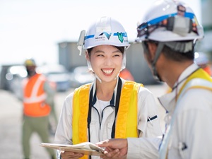 西日本高速道路エンジニアリング四国株式会社(NEXCO西日本グループ) 高速道路の施工管理／未経験歓迎／賞与5.3カ月／年休122日