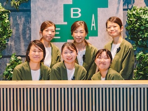 サントリーパブリシティサービス株式会社(サントリーグループ) 受付事務・接客／未経験歓迎／基本残業なし／年休122日