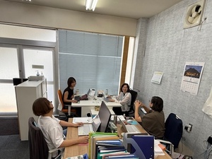 株式会社ユニパーツ 営業事務／経験者募集／定時退社／年休120日／月収23万円～