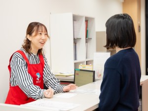 株式会社浜教育研究所（幼児教室「はまキッズ オルパスクラブ」／浜学園グループ） 幼児教室の受付／基本定時退社／キャリアアップ可能／産育休有