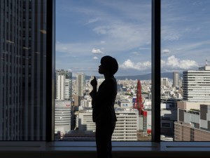 株式会社アローズコーポレーション 人事／月給33万円以上／年休130日／家賃補助制度／転勤なし