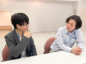 株式会社エクシード(グループ会社／株式会社スプリングフィールド) IT総合職（営業／SE）／転勤・固定残業制なし／リモートあり