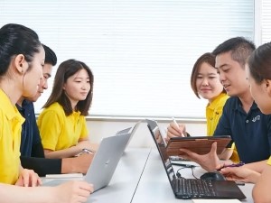 株式会社ＡＲＶＡＳ 人材派遣営業／月給35万円以上／土日祝休／残業少なめ