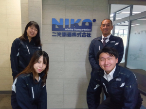二光商運株式会社 労務管理・事務／未経験歓迎／月給30万円以上／残業ほぼ無し